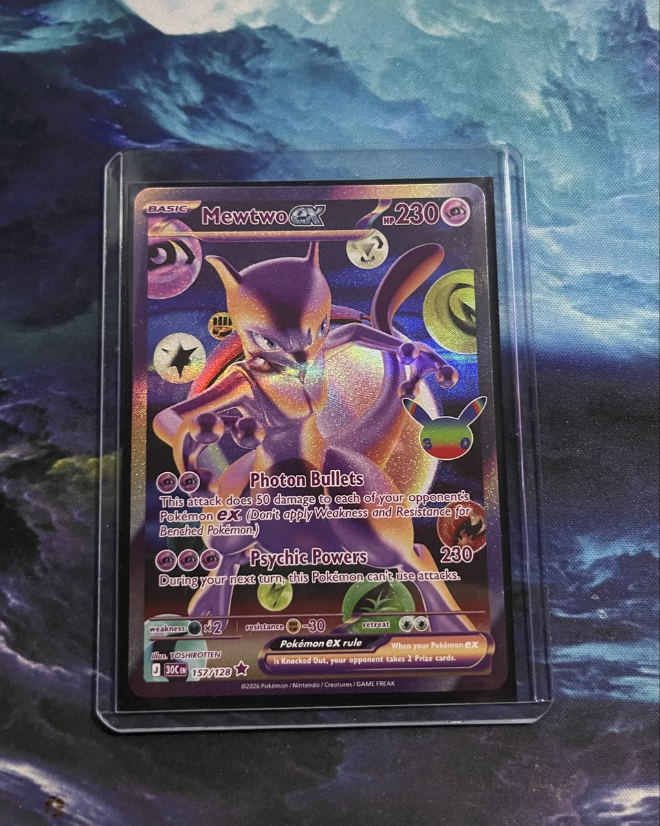 thatguyliv3's tweet photo. Last nights awesome pulls!! Live every Thursday opening packs!!! #Pokémon #pokemoncards https://t.co/ZBlhsNvjP9