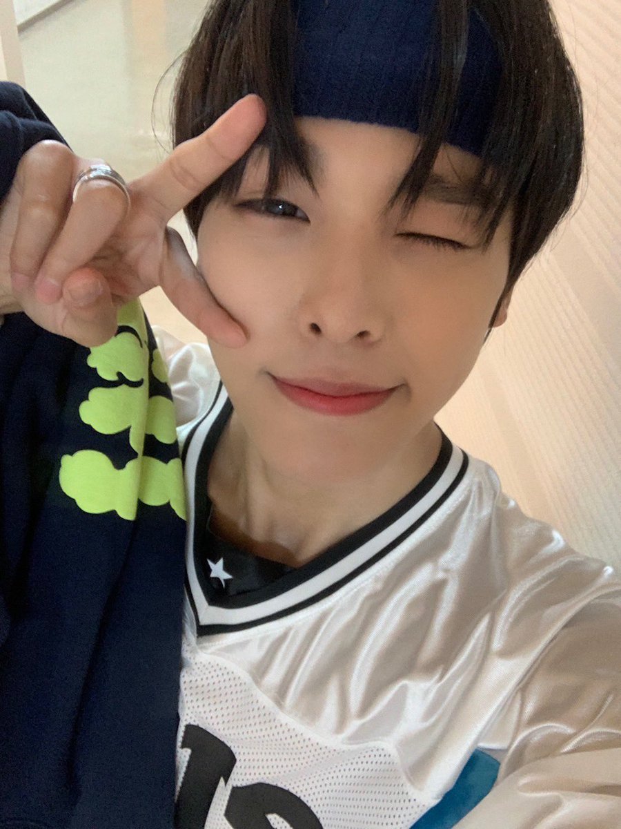 03rk0628's tweet photo. 리쿠 햄햄이 보고 나 꼭 성공하게 해주세요 👀🔭 https://t.co/DTh492siUl