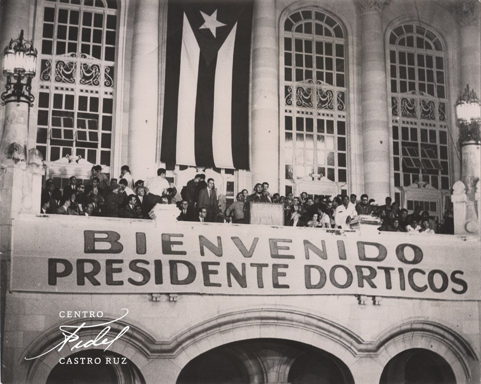 FSoldadodeIdeas's tweet photo. #FidelCastro en el acto de recibimiento de Osvaldo Dorticós a su regreso de Naciones Unidas, el 9 de octubre de 1962.

https://t.co/QcmpugSuhr
#100AñosConFidel #Cuba #SomosContinuidad #RevoluciónCubana https://t.co/MJR6U6QU1t