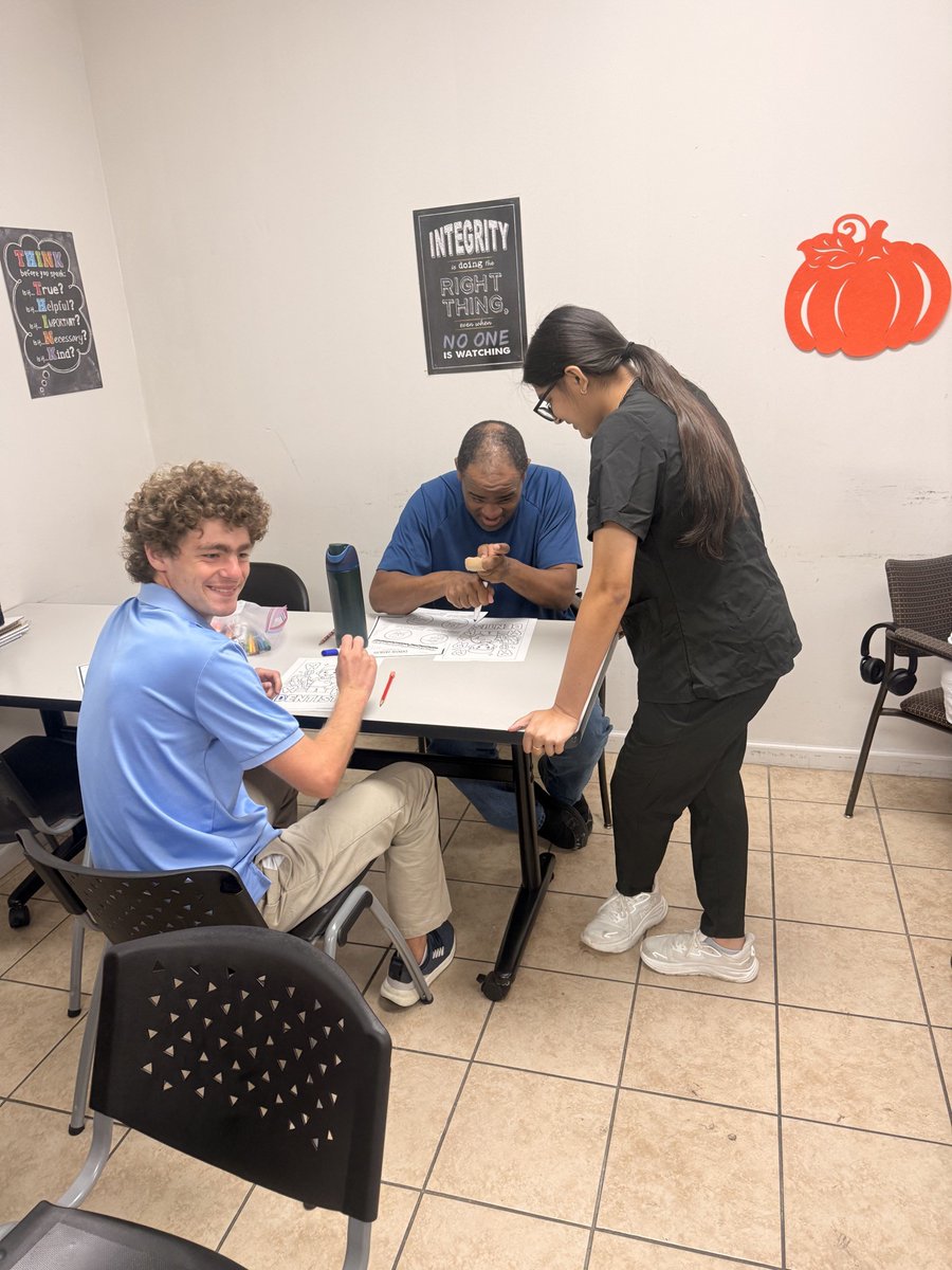 theheartprogram's tweet photo. H.E.A.R.T. trainees had so much fun this week learning all about dental hygiene, thanks to the amazing students from UH Specialty Care Dental Association!
#DentalHygiene #HealthyHabits https://t.co/fNvU3jMVds