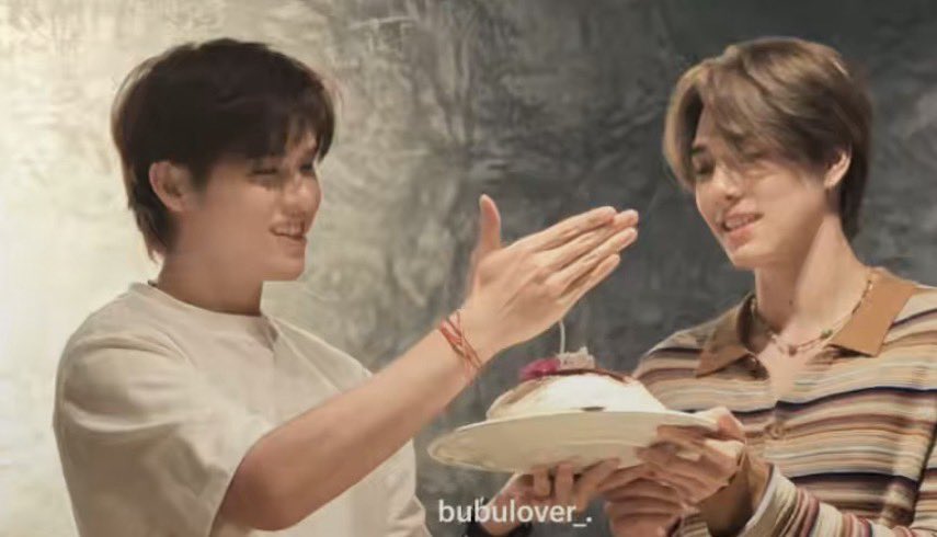 floriloveswu's tweet photo. oh, imagine sharing your birthday cake with your best partner 

SKYNANI GARNIER SAFE ZONE D1

#garnierxskynanisafeskintripD1 https://t.co/AfPRAZ0k0f