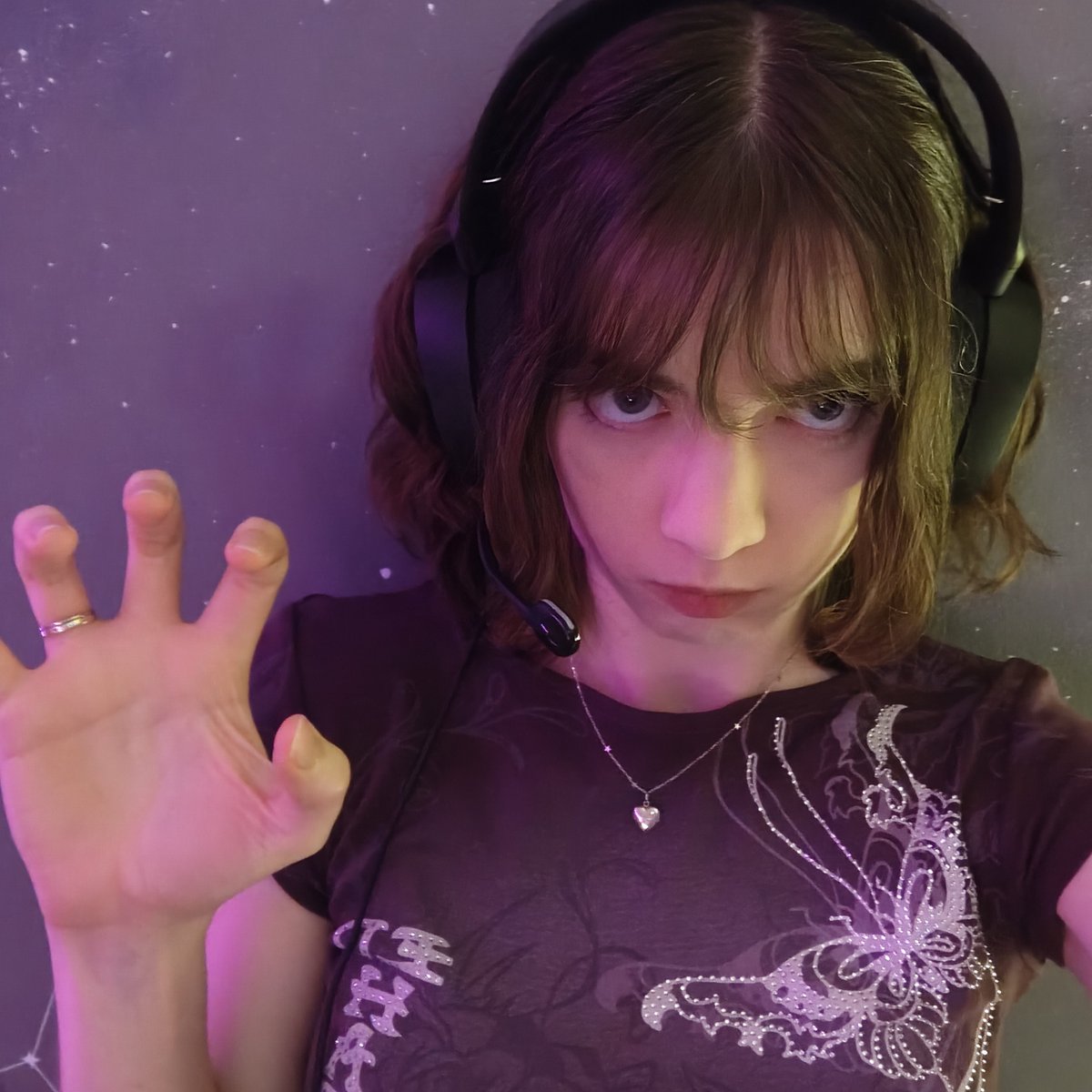 renemi_twt's tweet photo. hi losers ꒰ ˶- ༝ •˶꒱╦̵̵̿╤─ *:･ﾟ✧

★ she/her, 25, enfp
★ league of legends, valorant, cs2
★ renemi_ on twitch
★ i wanna get into cosplay!
★ lfg euw + new friends :3

♡/↻ to be moots

#leaguetwt #valtwt #cosplaytwt #gamingtwt #promotwt #moothunt https://t.co/uH0xQW7z9B