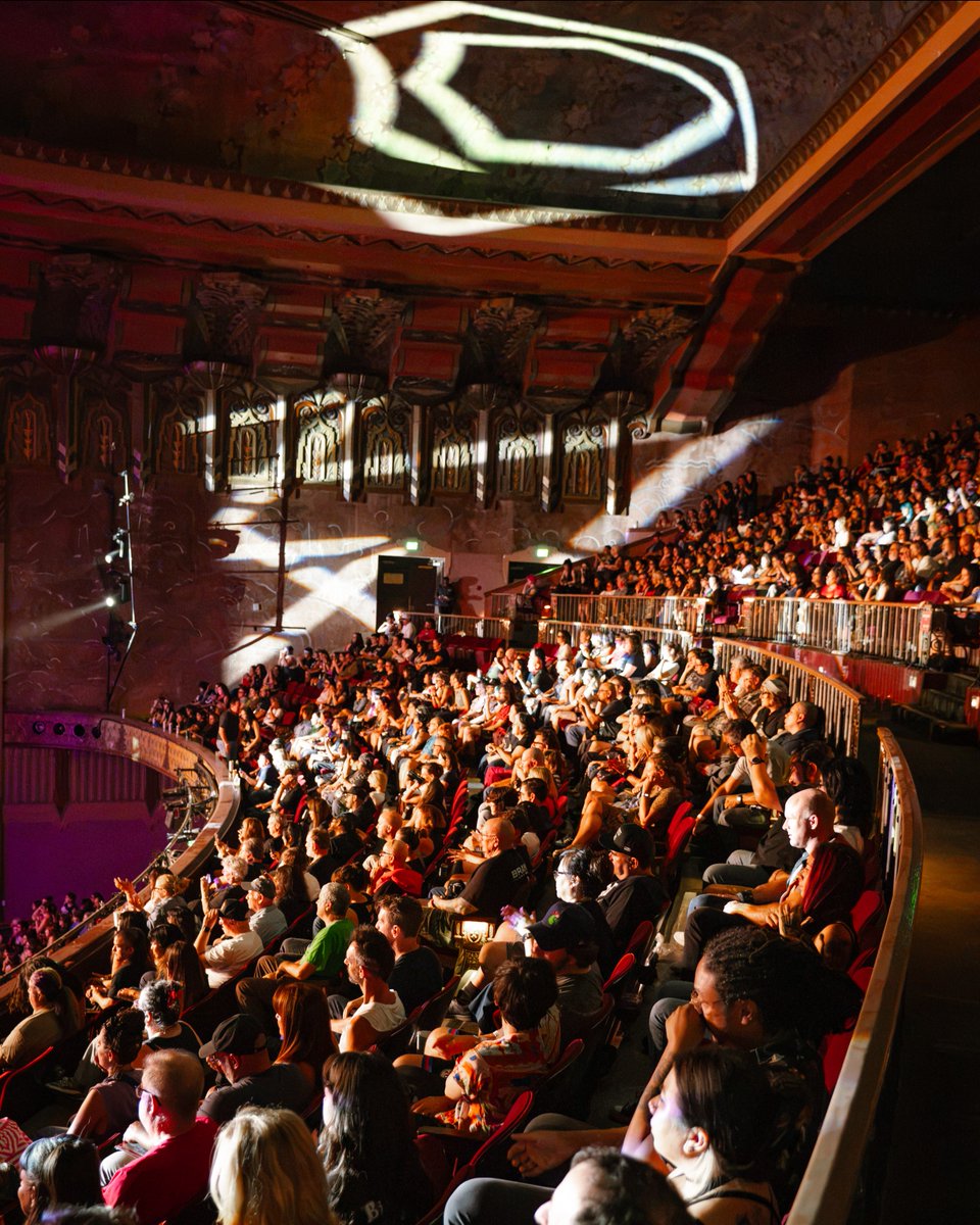 wiltern tweet picture