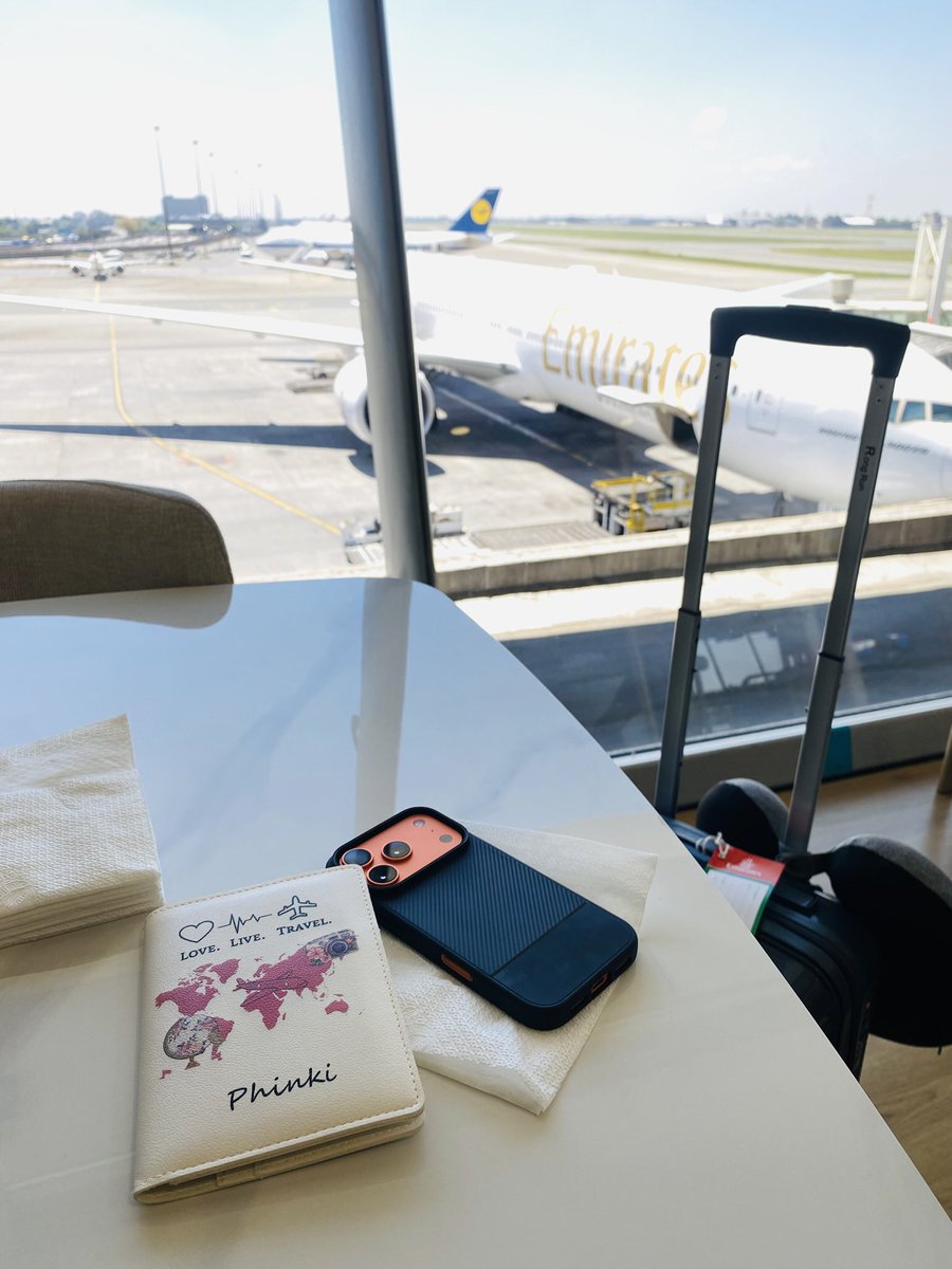 NzamaPhinki's tweet photo. Travelling Solo to Thailand https://t.co/tU1Lg03zcZ