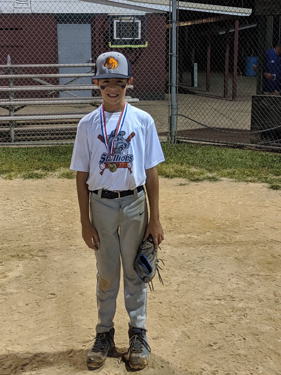 IanWallace05's tweet photo. HOME 🏡,  100% committed!

Thank you Coach Salge and Coach Oertle for giving me this amazing opportunity! I’m really excited for this next chapter! 

GO SENATORS! #RollSens #DEfendTheHills 

@tclarkpitching @mineperformance @cincyspeakerman @The_Oertle @jsalge27 https://t.co/3TslMUrMiA