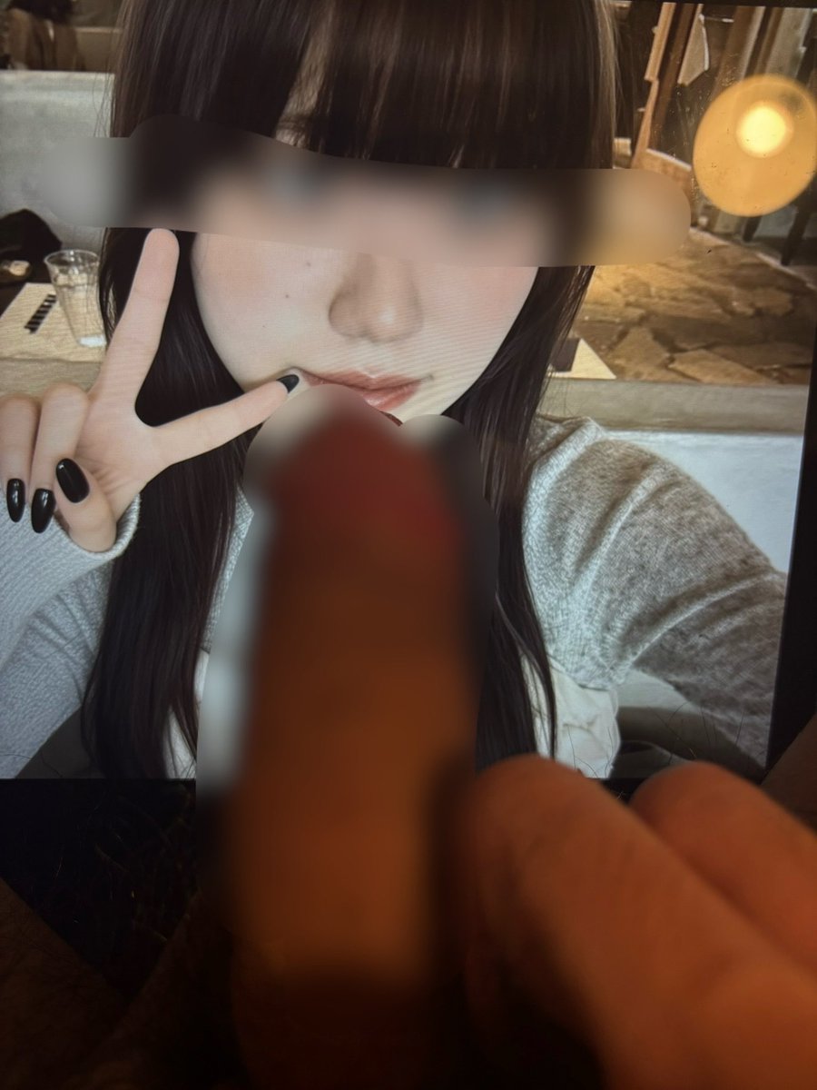 yui_19_yui's tweet photo. オナニー見られて興奮してきた💕💕
オチンポ様煽ってごめんなさい💕💕💕
責任持って性処理します💕💕
私の顔マンコにザーメンたくさんコキ捨ててください💕💕
オナティッシュみたいに扱って💕💕
みんなの雌豚にしてください💕 https://t.co/BNbuxZAK5H