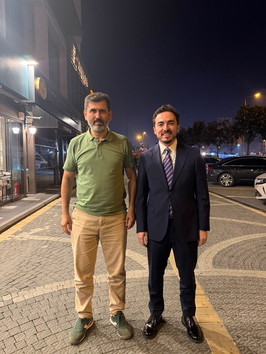 AliKasimTunaTR's tweet photo. Kıymetli Üstadımız Av. Cavit Tatlı ile bir araya gelmekten büyük memnuniyet duyduk.

Baromuzun bugünü ve yarınlarını konuştuk.

Samimiyetini ve kıymetli desteğini yanımızda hissetmek bizler için ayrıca anlamlıydı.

Nazik ilgisi, güzel temennileri ve gönülden desteği için kendisine teşekkür ediyoruz.