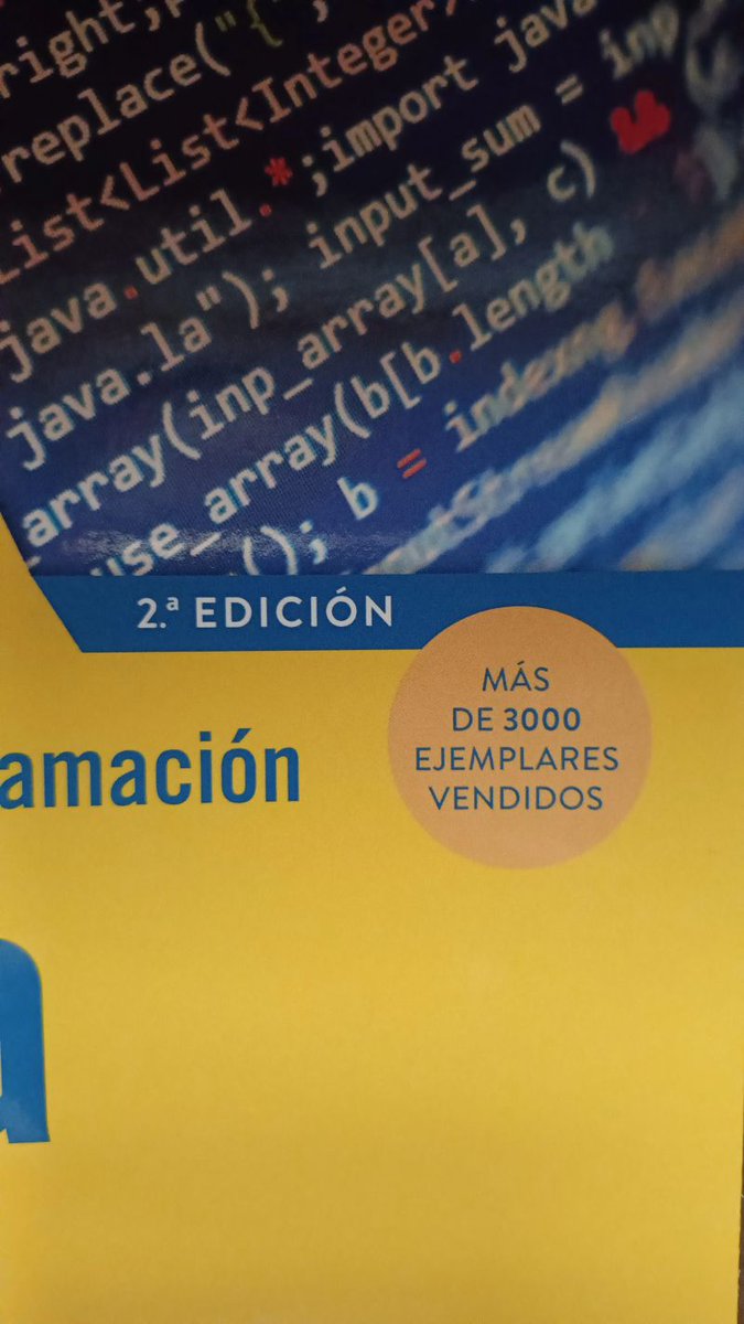 MarionaJava's tweet photo. Hoy me ha llegado un pedido de ejemplares de mi primer libro con @EugenioTuya  y @Anaya_Multimed , qué ilusión ver las portadas con la pegatina de "más de 3.000 ejemplares vendidos" ☺️

¿Quieres uno? https://t.co/CkTxaFXRZB https://t.co/GXVT4kjczC
