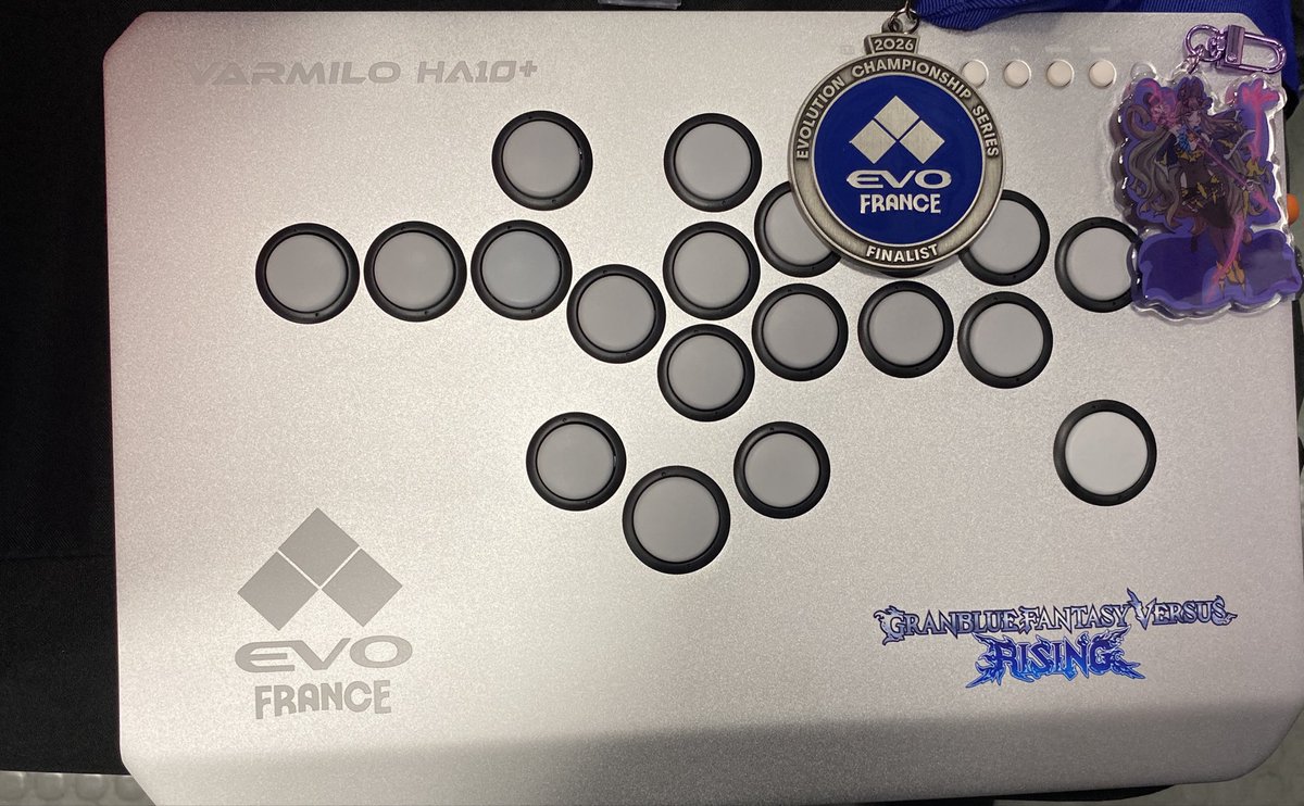 Rensoshi's tweet photo. I never go into a tournament with the mindset of assuming victory, but I’ll definitely be thinking about that set for a while lol 

Not too upset, I think my execution of the gameplans I wanted to focus on went nearly perfectly. I’m thankful to everyone who helped me refine them 🥹

We’re getting that Evo victory one day 🫡