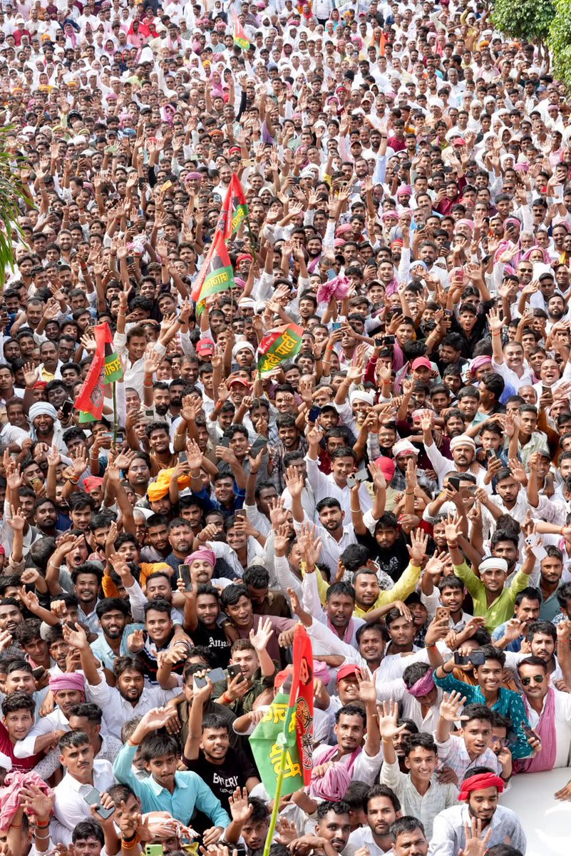 yadavakhilesh's tweet photo. https://t.co/mQ37VlvSVk