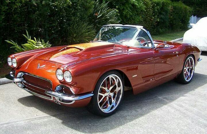 RandyDa25687858's tweet photo. *
* *
Keep it , , , or Sell it ? ? ?  🤔

'62 Corvette

.\.v./.     🧐 https://t.co/V20dnIX4gC