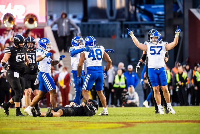 average_utah's tweet photo. Here's my new short predicting whether BYU can defeat Iowa State. #BYUFootball #IowaState #Cyclones #Big12fb #CFB 

Video: https://t.co/LpMMnhcI9B https://t.co/q423AQfflh