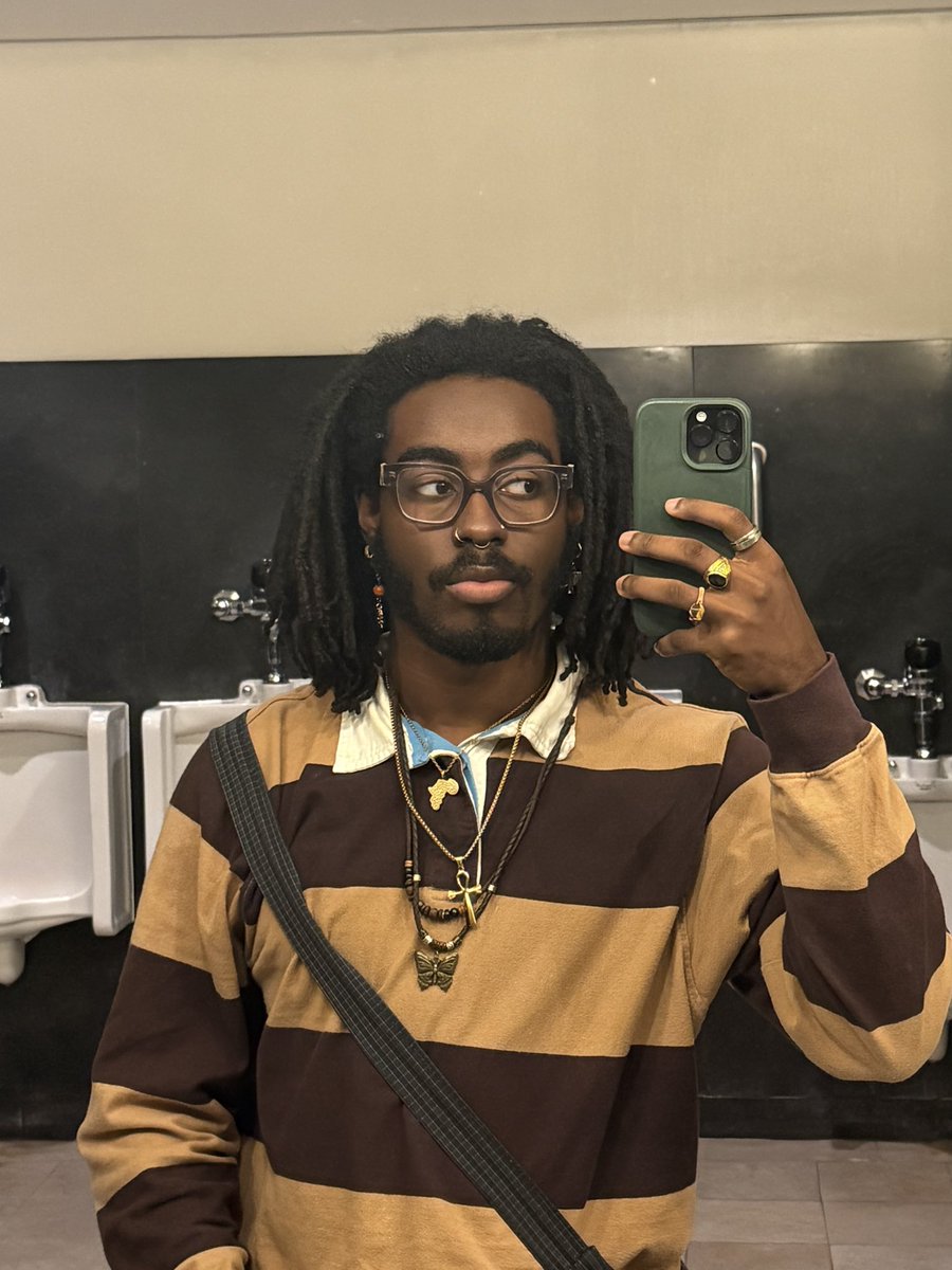 ayejaylen_'s tweet photo. https://t.co/znpatOsRMA