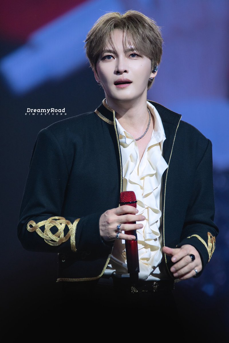KJJ_DreamyRoad's tweet photo. 261009 JX 콘서트 CORE

@bornfreeonekiss 🪽
https://t.co/0tuLDJroUZ

#JX_CORE #JX #제이엑스
#김재중 #재중 #KIMJAEJOONG
#JAEJOONG #ジェジュン #金在中 https://t.co/9oACytjUrd