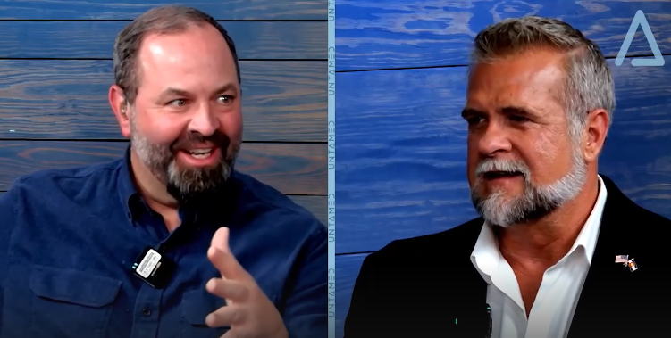 KyleClark's tweet photo. NEW: GOP Gov nominee Victor Marx appeared Thursday on the podcast of Joe Oltmann, who has called for the execution by hanging of Marx's opponent, Phil Weiser.

Oltmann says Weiser is part of a "Synagogue of Satan Jews" who run Colorado. Oltmann just endorsed Marx for governor. https://t.co/Pc9ajSbygl