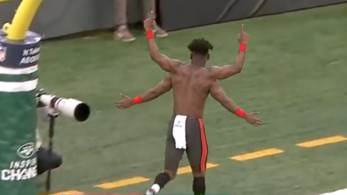 alexschubes's tweet photo. Machamp after getting called for his 15th hands to the face penalty of the game https://t.co/dzItRYxJY0