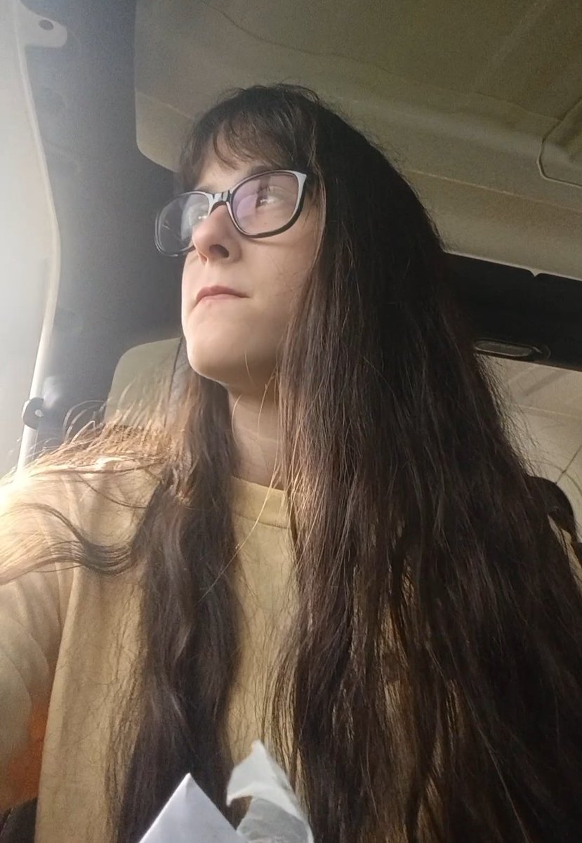 CatsMakeBiscuit's tweet photo. Pls don't skip this. I'm just trying to raise funds for my rent so I'm secure in my apartment. I'd be grateful to get my goal secured before the rent is due. I'm at $700/$1000! Pls help if you can. https://t.co/1n3kJAIEK9