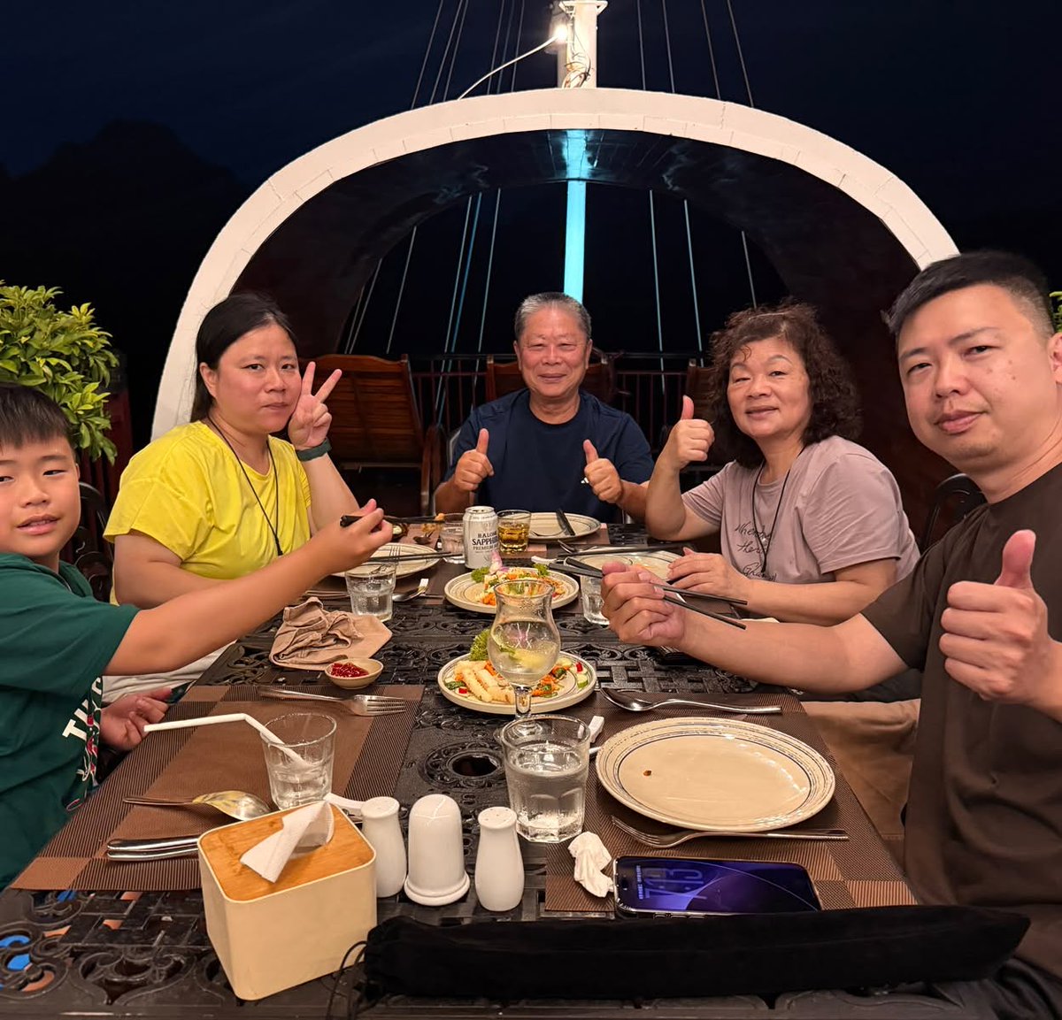 kikaayala3's tweet photo. Two families, one beautiful journey, and countless heartwarming moments aboard Sena Cruises. Tea, delicate treats, sunset views and cosy dinners—because the best journeys are shared with those beside you. https://t.co/oIm5gwekJz