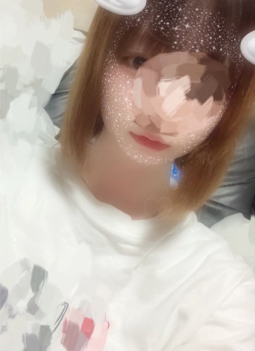 x9ieil's tweet photo. 髪の毛みじかいときの https://t.co/lV08JZP0Ci