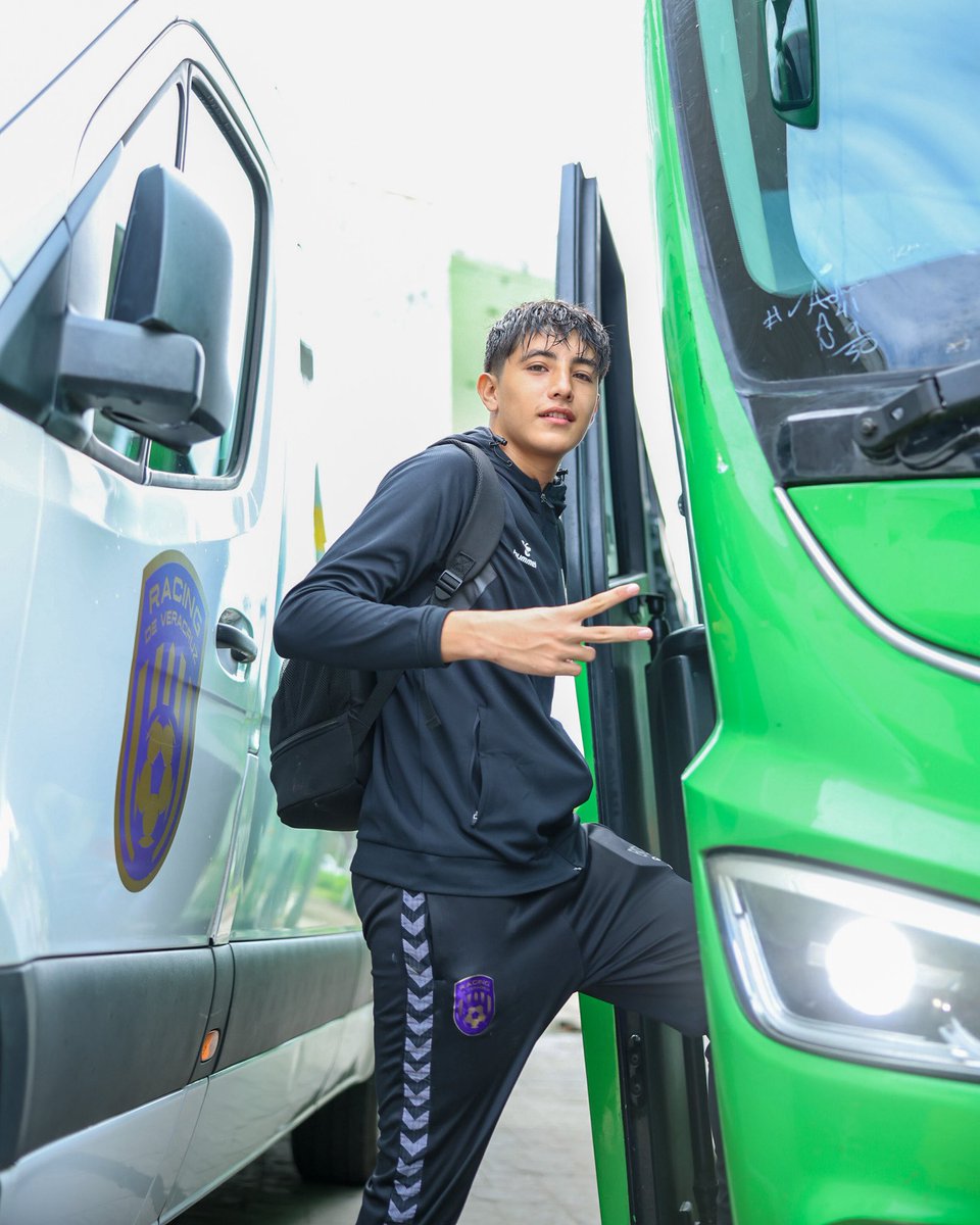 RacingTDP_Sub16's tweet photo. ¡El momento llegó! 🤩🚌

La Jornada 1 nos espera, estamos listos para debutar 🆚 Dragones de Oaxaca 😈

#NuestroCorazónNuestroEscudo💜 https://t.co/iCsvboA9uc