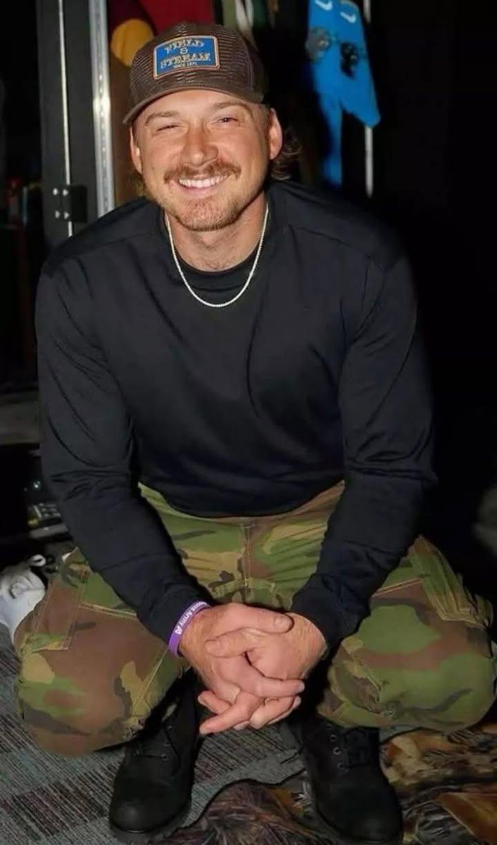 Reillygreeenpx's tweet photo. Hello sweetheart how do I look 
If you know I look 
Good just say hello 💖 https://t.co/nx5ZUz61eM