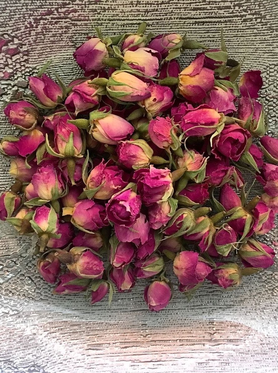 300moods's tweet photo. rose tea 🫖 https://t.co/056ptW7Hd4