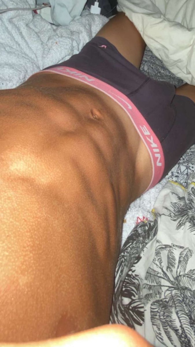 jbwnr69's tweet photo. il me reste 7 caleçon de sperme à vendre venez dm 
#sexe #gay #caleçon #sperme #soumis #pied #actif #abdos #nude #vend https://t.co/3Ix8dGHCjd