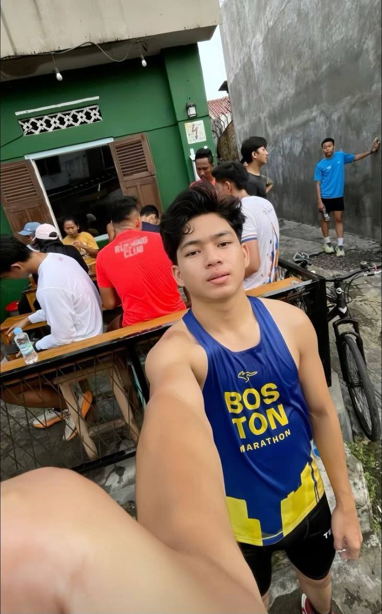 AdrianGuna6t's tweet photo. GET 9 PREMIUM Group
https://t.co/gbzS6dA3L0
(LOKAL AKTOR / WARIA / BAPAK / KULI / PIJAT / LIVE TEVI / PRANK / NORMAL / MALAY)

Poppers - pwd Thai 10ml dengan harga Rp147.000.
https://t.co/8eCwDmZAhR https://t.co/ikLV1R3Tum