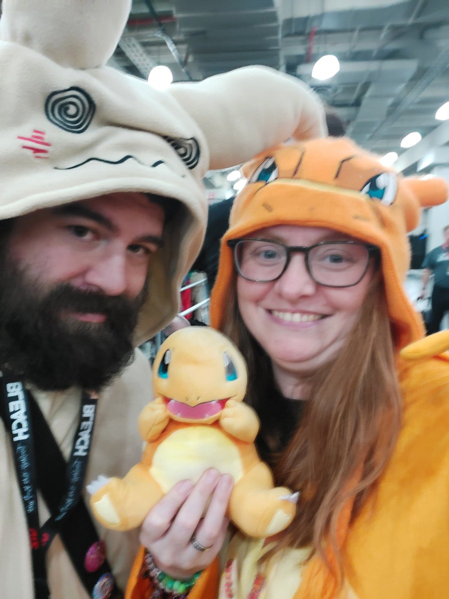Pamizard's tweet photo. Enjoying My First NY York Comic con with my amazing boyfriend!!! @NY_Comic_Con https://t.co/v3dOOQNk5o