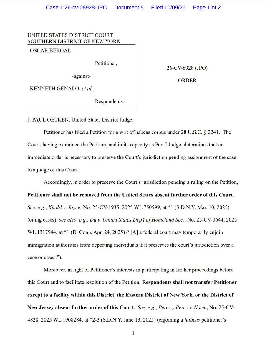 bennyjohnson's tweet photo. U.S. District Judge J. Paul Oetken has temporarily blocked the deportation of Oscar Bergal, a Dominican national who was shot by an ICE officer during an enforcement operation. 

Bergal is in the country illegally and rammed his car into ICE agents with his 5 year old child in the car. 

He has a prior grand larceny conviction.

He also has alleged ties to the Trinitarios gang. 

These judges need to start being impeached.