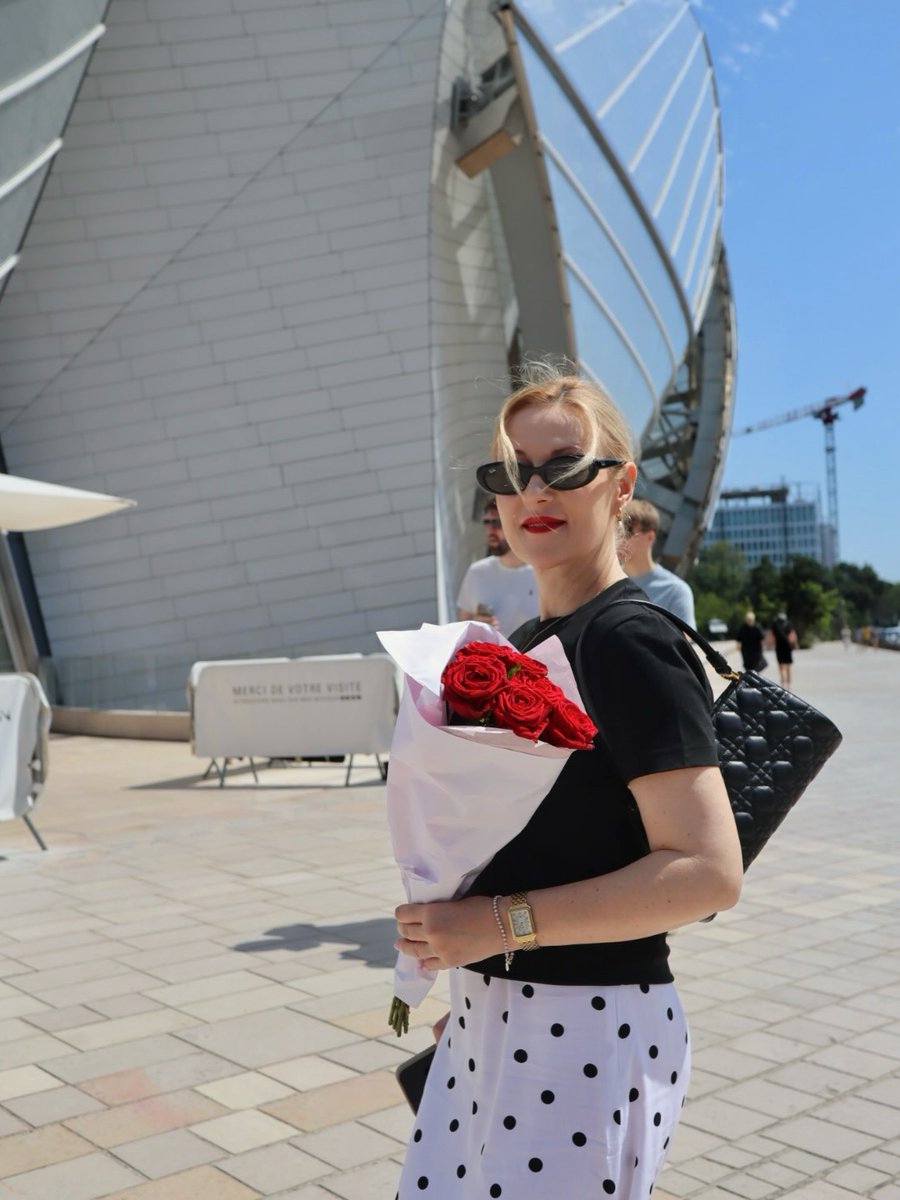 natalimoralesfl's tweet photo. W sercu Lasku Bulońskiego trwa prawdziwa uczta dla sztuki. „Calder. Rêver en équilibre” w Fondation Louis Vuitton do 16 sierpnia 2026: blisko 300 prac Caldera, w tym mobiles, stabiles i legendarny „Cirque Calder”. https://t.co/2nDDttCHwu