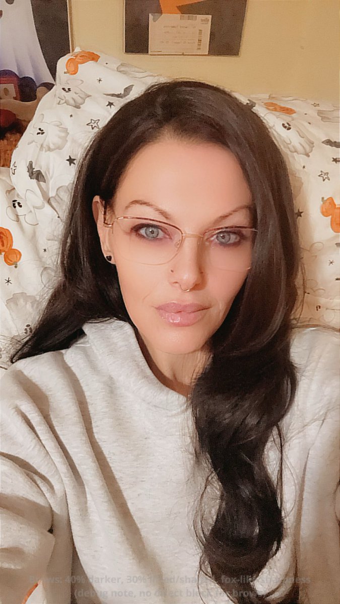 StacyOnWheels's tweet photo. Ok so I’m slowly getting use to the dark hair. 
Styled it better today so like this a bit more. 
#NewHair #GoodbyeGingerHair https://t.co/wgFzth4yrh