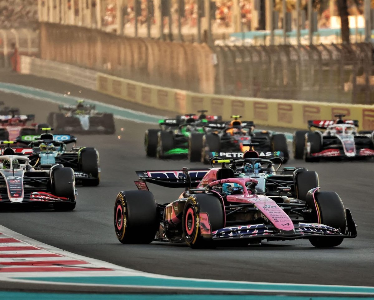 aldemargonzale4's tweet photo. Formula 1 meets 5-star luxury in Abu Dhabi. Enjoy 5 nights all-inclusive at Rixos Premium Saadiyat Island, 3 days at the Grand Prix and post-race concerts with The Chainsmokers and The Script. From £5, 110pp. https://t.co/Uqwi2bIZfO