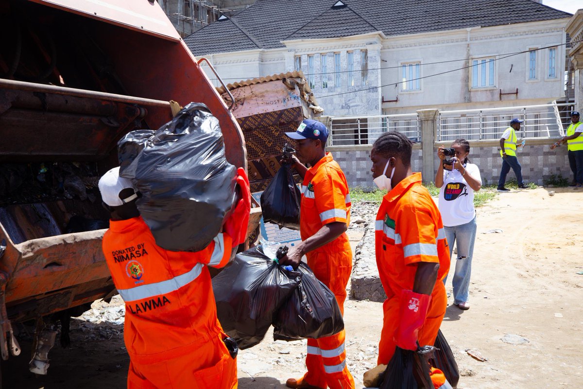ncfnigeria's tweet photo. World Cleanup Day 2026 commemoration in partnership with @TotalEnergiesNG 

Together, participants collected 374kg of waste, helping to keep our coastline cleaner.

#NCF #BeachCleanup #WorldCleanupDay #BeachCleaning #MarineConservation https://t.co/utLlI0mTtC