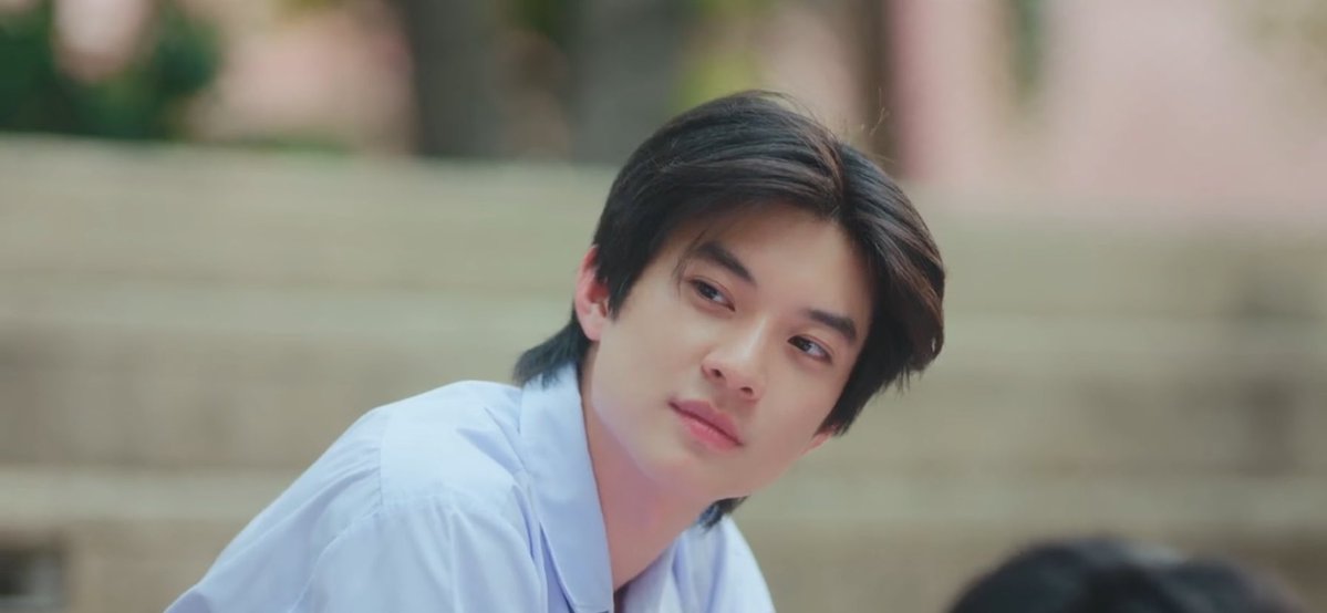 lovedbyaston's tweet photo. thara is literally that high school heartthrob you’d have the fattest crush on and never stand a chance with

TWO HALVES OF A WHOLE
#WEIRDO101SeriesEP9
#aston_lv https://t.co/Xhnrmi3DH0