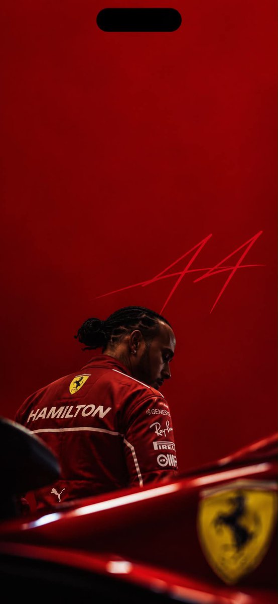 Pulaxki's tweet photo. Lewis Hamilton | 44 https://t.co/81yQV2BjZu