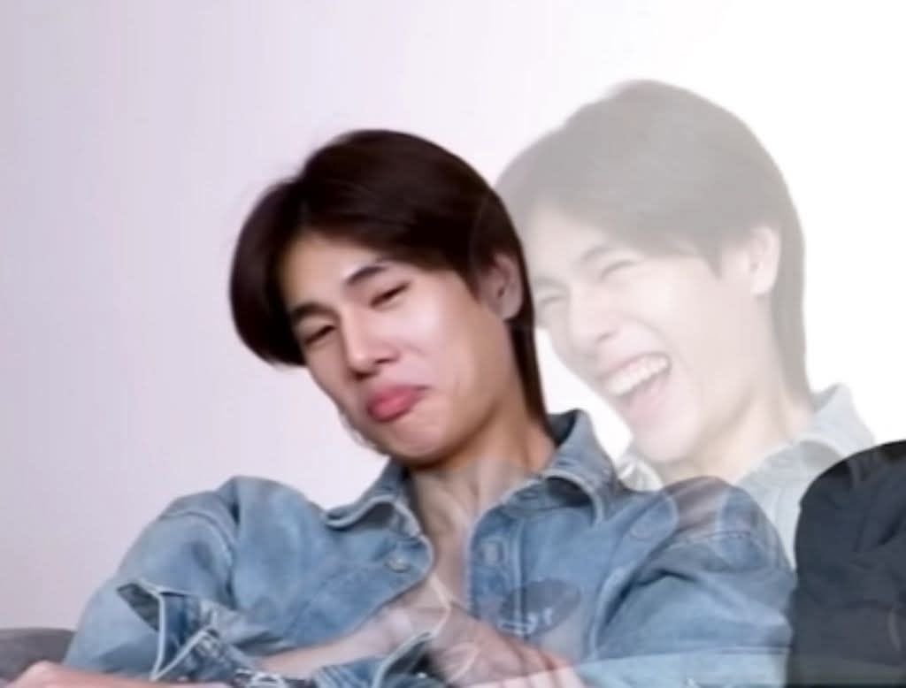Fortaekookever's tweet photo. Me looking at all the rumour tweets https://t.co/rUyHb4SDE1