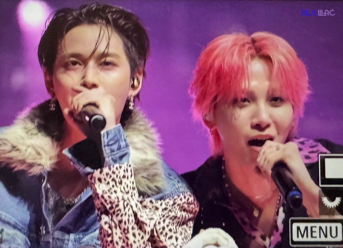 judynickzpd's tweet photo. 261006 ANIMAL Chicago
 #川尻蓮 #KAWASHIRIREN 
#白岩瑠姫 #SHIROIWARUKI 
#JO1 #JO1_ANIMAL #JO1_in_NorthAmerica https://t.co/i37PmcxW5V