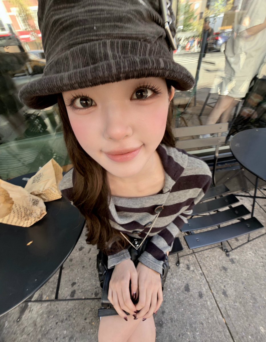 YuHa2Ha's tweet photo. 이 사진 보면 볼 수록 좋아서 닳을 때까지 볼래..... https://t.co/E012mJ0Vax