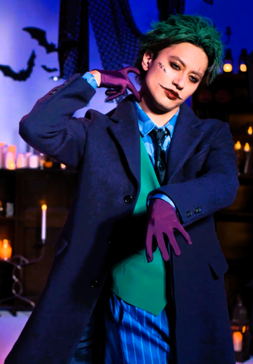 Sinsnse's tweet photo. Mrs.VAMP
健ちゃん①
Mrs.Vampに咬まれるポーズ。
顔面強。 https://t.co/VvVSq8aO7a