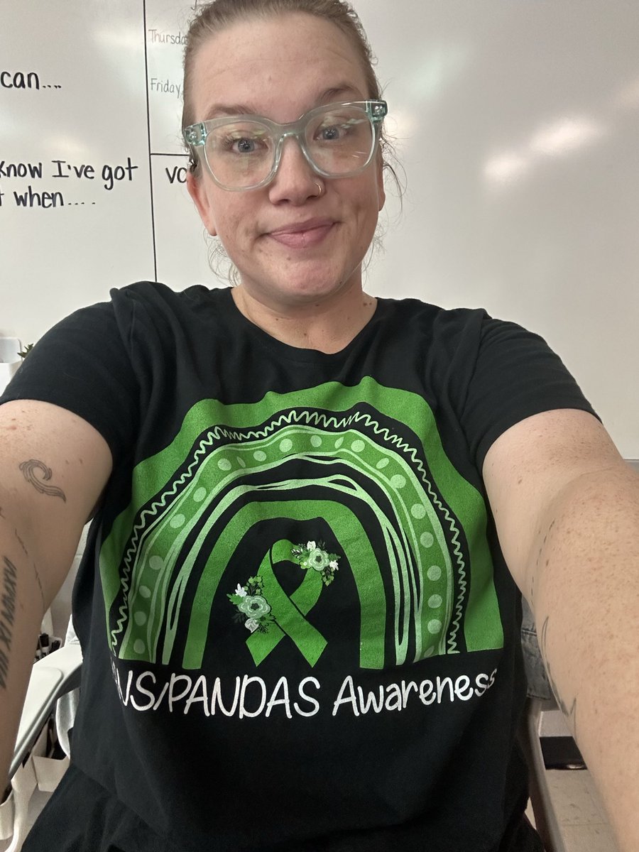 MrsSciencein6th's tweet photo. This mom of two with #pandas #pans
Is TIRED on this teacher work day
If you don’t know about #pandas ask, I’d be more than happy to tell about the thing that has changed our world and knocked us sideways https://t.co/om0G4T2HrH
