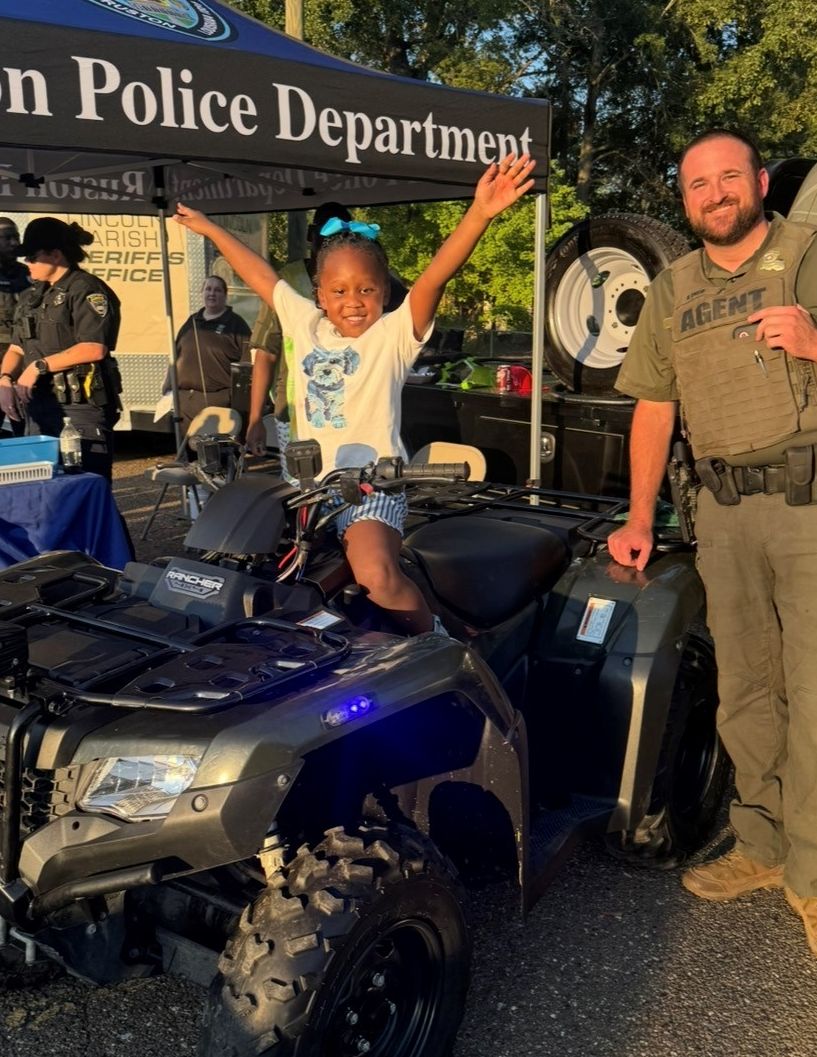 LDWF's tweet photo. LDWF Enforcement Division agents joined law enforcement, first responders and residents for National Night Out events in Alexandria, Farmerville, Ruston, Greenwood and Blanchard. Building community relationships and promoting public safety across Louisiana! 🚔🌿 https://t.co/kegIUCq7Ht