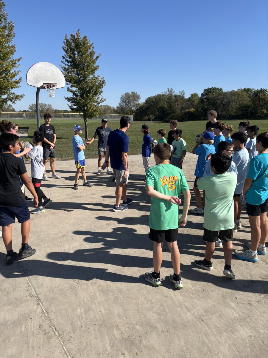 CUNEmbb's tweet photo. Seward Wellness Day! ☀️🏀 https://t.co/KzcarsCNSN