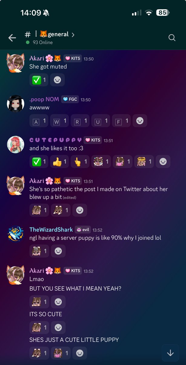 AkariVixen's tweet photo. For those who are curious, this is what it looks like IT’S SO FUCKING CUTE I WANT TO BITE HER https://t.co/cbQFM9zyxf