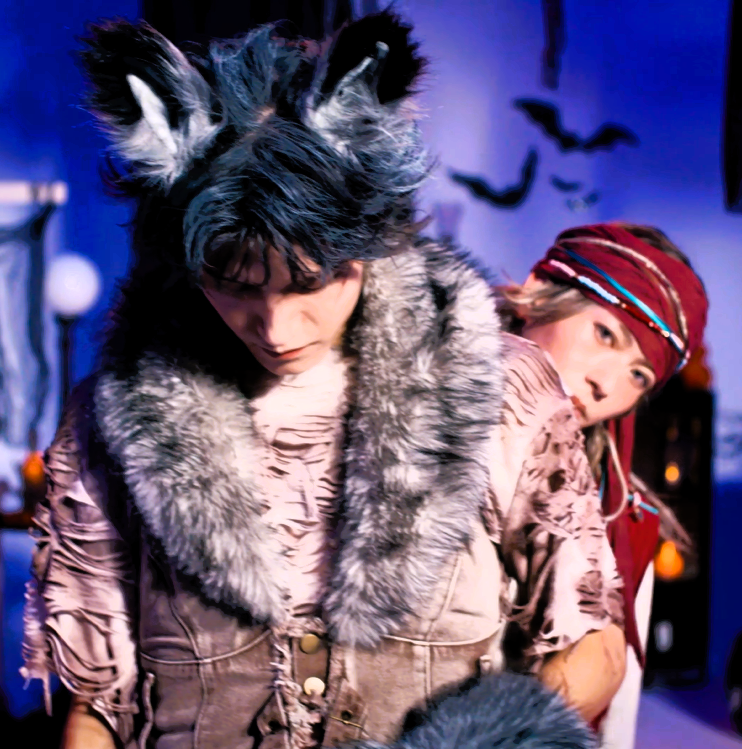 Sinsnse's tweet photo. Mrs.VAMP
さのすえ③
末サマメインのショットだけど、隣のサノくんがガチ狼の眼で凄くかっこいい。
サノくんからひょっこり末サマと、4枚目はラストのさのすえ。 https://t.co/Tchfg77C5x