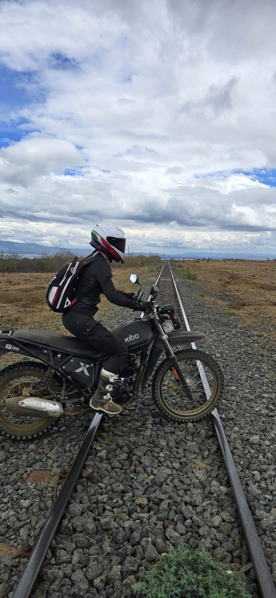 Hell_Charm's tweet photo. Kenya day 8 - it's time to say goodbye to my little Kibo bike after a challenging multi terrain day. Tomorrow I say goodbye to Kenya and fly home.
This was an amazing experience despite some curveballs being thrown my way.
And I will definitely be doing more trips like this! https://t.co/pIRFIxjQzC