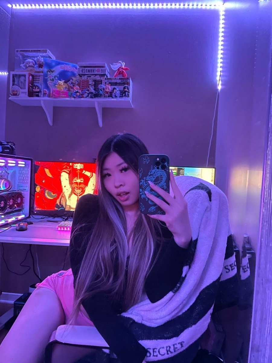 zeldarounds's tweet photo. Your favorite twitch streamer has a horny side… come see her go live on her XXX page

• Free for the next 10: https://t.co/Xa9a8a0Rq3 https://t.co/zHztcMFOLY