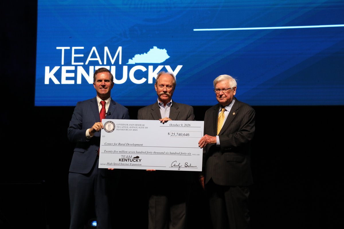 RepHalRogers's tweet photo. @GovAndyBeshear & I just wrapped up the 2026 SOAR Summit with big news for Southern & Eastern Kentucky, including:
✅ Over $22 million for 9 projects to help support healthcare, emergency services, infrastructure, energy, education, tourism and economic development in Kentucky's 5th Congressional District.
✅ $25.7 million for @centertech for six BEAD award projects to expand high speed internet to over 3,000 homes across 12 counties.
@SOAR_EKY