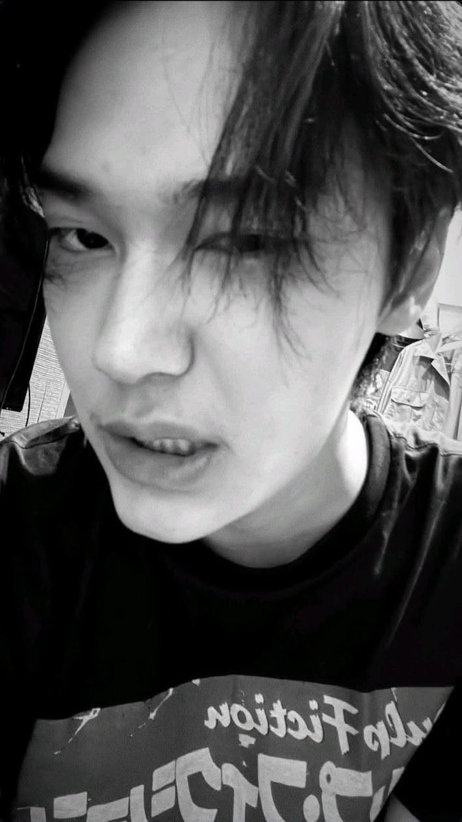sramasoto's tweet photo. ตี๋ที่แตกต่าง https://t.co/2Wtu976edj