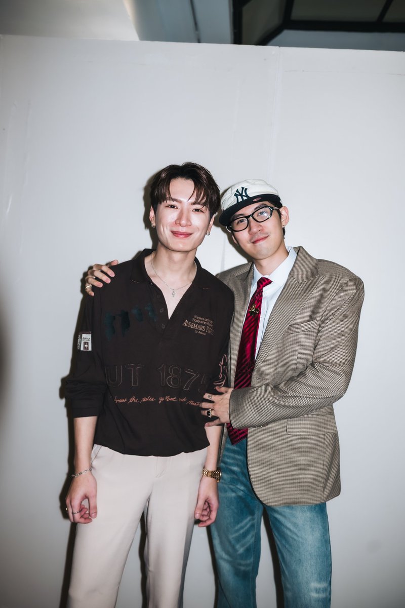 nini_whheart's tweet photo. Krist and Gunsmile 
Arthit and Prem 
❤️‍🔥✨️

#KristPerawat 
#Gunsmile https://t.co/5v07rkwkiu